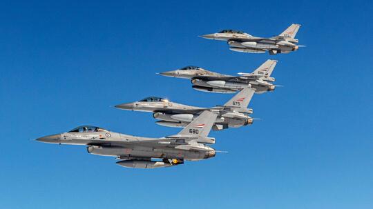 Selusin F-16 Norwegia Akan Dijual ke Perusahaan Swasta