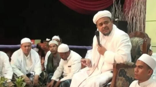 Habib Rizieq Shihab Dipenjara, Pengawalnya Dibunuh dan FPI Masih Bantu Bencana