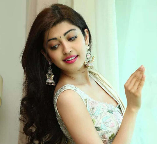 Pranitha Subhash Big Boob - Sebelum Agan Menikahi 'Pranitha Subhash', Kenali 5 Tradisi Dalam Pernikahan  di India | KASKUS