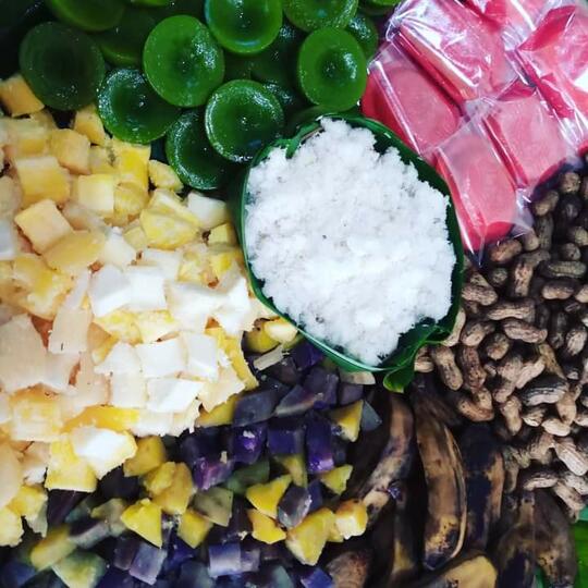 Tumpeng Isi Jajanan Ndeso Kembali Nge-hits