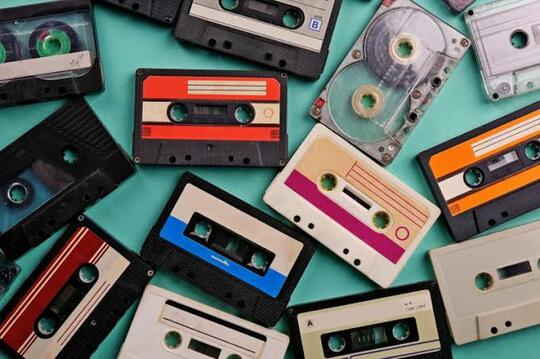 Mengenang Kejayaan Kaset Pita, Rilisan Album Fisik yang Kini ditelan Zaman
