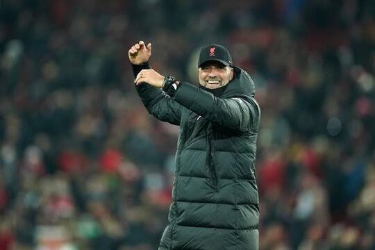 Kenapa sih "JURGEN KLOPP" gak suka pakai jas?