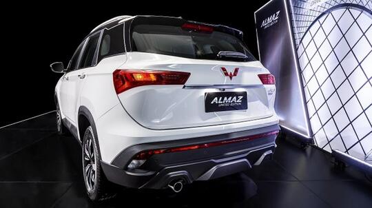 Sempat Naik, Harga Wuling Baru Turun Lagi Awal 2022!