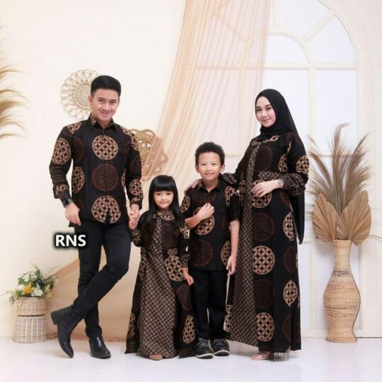 √ 5 Rekomendasi Toko Baju Batik Murah di Shopee untuk Pria dan Wanita