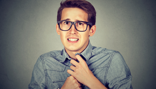 Bagaimana Introvert Bisa Menjadi Pembicara Publik yang Percaya Diri