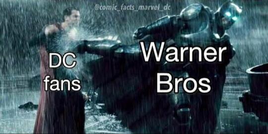 Kenapa DC Gagal Saingi MCU? Salah Satunya Karena Warner Bros Musuhi Fansnya Sendiri