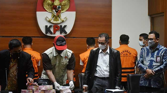 Dari KPOP, Korupsi, Sampe Kerangkeng Manusia. Intip Cerita Singkat Bupati Langkat