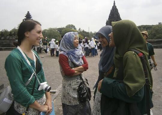 Edy Mulyadi Berani Sekali Bilang "Kalimantan Tempat Jin Buang Anak", Apa Alasannya?