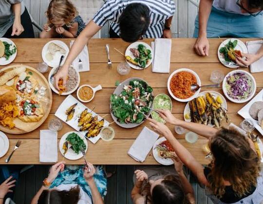 Minta Jangan Bawa 'ART' Ke Restoran Atau Cafe, Postingan Chef Ini Mendadak Viral !