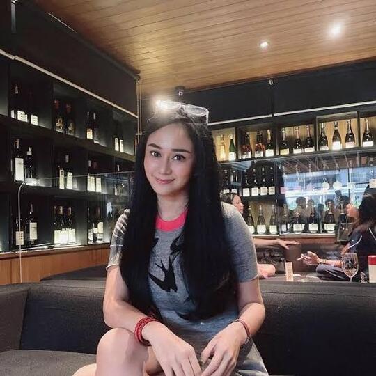 Denise Chariesta, Dulu Dihujat Kini Dipuji Netizen!