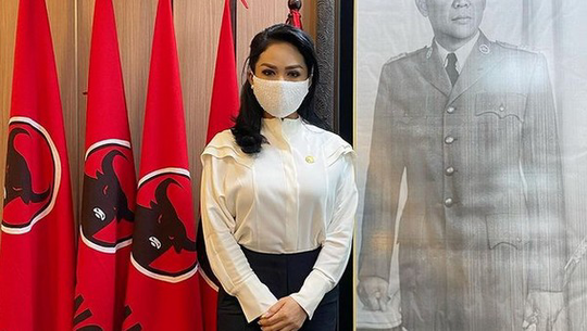 Sebuah Introspeksi Diri: Apakah Orang Pintar Selalu Benar?