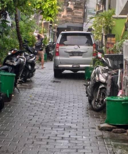 Ini Loh, Untungnya Punya Garasi Dulu Baru Punya Mobil!