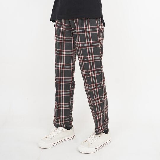 10 Rekomendasi Celana Tartan Pria Brand Lokal, Cuma 100 Ribuan Bro!