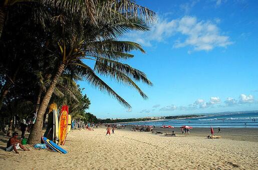 9 Pantai TERINDAH di Indonesia