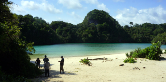 9 Pantai TERINDAH di Indonesia