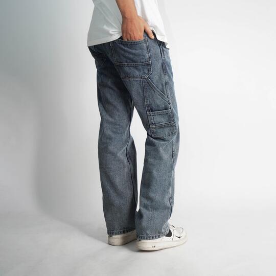 7 Rekomendasi Celana Carpenter Jeans Brand Lokal yang Lagi Tren