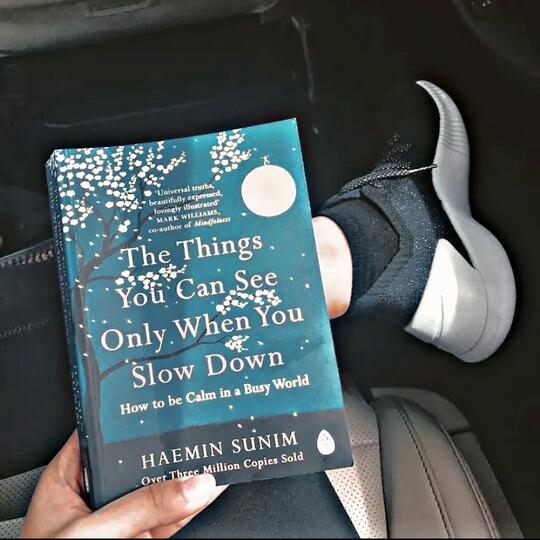 Inilah 10 Buku yang Pernah di Baca Maudy Ayunda, Tertarik untuk Baca?