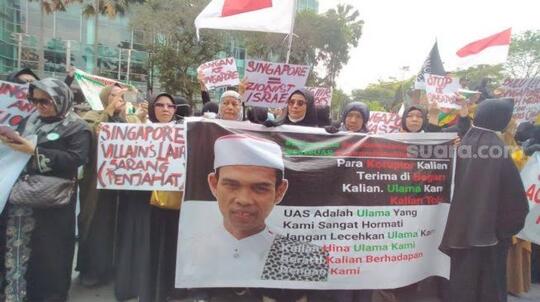 Singapura, Tak Akan Biarkan UAS Mencari Pengikut Di Negaranya!
