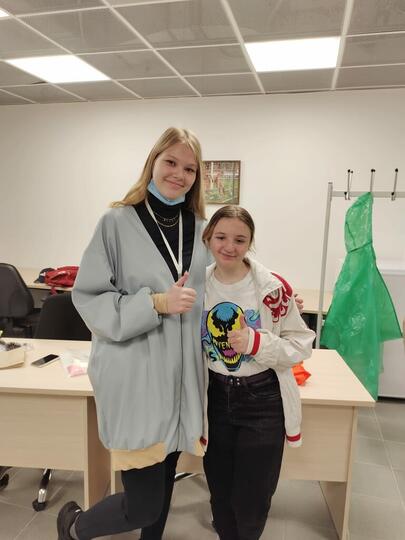 Anastasia Urbanova dan Olga Berdnikova Gadis cantik dari Yekaterinburg