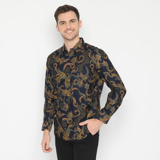 10 Rekomendasi Kemeja Batik Brand Lokal, Berkualitas dan Kekinian