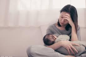 Balita Ini Tewas Digigit Ibunya, Sang Ibu Terkena Postpartum Depression? Apa Itu?