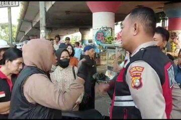 Tak Terima Ditegur Polisi, Mahasiswi Gigit Polisi dan Coba Rebut Senjata Api