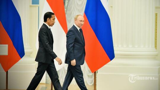Mengapa Serangan Rusia ke Ukraina Kian Agresif Setelah Kunjungan Jokowi?