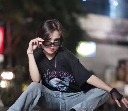 Dikerumuni Banyak Fans, Jeje Slebew Mengamuk, Terkena Star Syndrome atau Kelelahan?