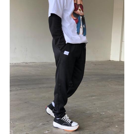 11 Rekomendasi Sweatpants Brand Lokal Harga Terjangkau Kualitas Bagus
