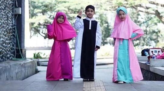 Terinspirasi Bonge Cs, Ustaz Yusuf Mansur Tertarik Bikin Pesantren Fashion Week