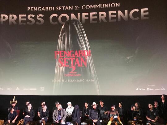 Pengabdi Setan 2 Hadirkan Treatment Baru Menonton Film Horor yang Beda dari Biasanya