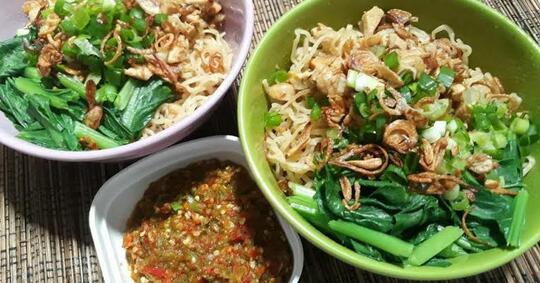 7 Hidangan Mi Yang Berasal Dari Berbagai Daerah Di Indonesia! Yuk Cobain!