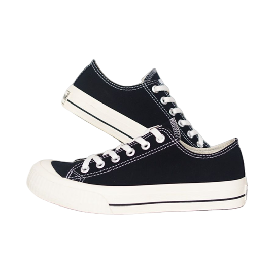 14 Rekomendasi Sepatu Brand Lokal untuk Pelajar, Ramah Kantong!
