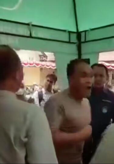 Istrinya Tersenggol Tak Sengaja Oleh Wartawan, Kasat Lantas Madiun Mengamuk, Arogan?