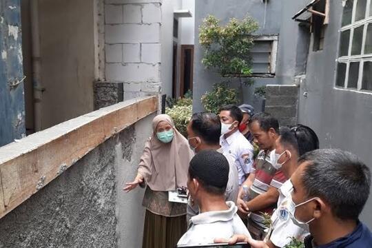 Tetangga Tutup Jalan Dengan Tembok, Hikmah Kalau Hidup Bertetangga Harus Baik!