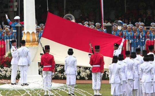 Kibarkan Bendera Terbalik Harusnya Ditembak Ditempat (Seriusan, Ini Jawabannya)