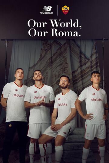 ROMANISTI KASKUS - AS ROMA 2022/2023