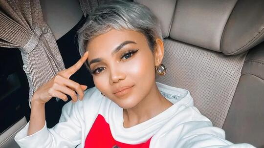 Rina Nose Memilih untuk Tidak Punya Anak karena Malas Tambah Masalah, Apa Itu Salah?