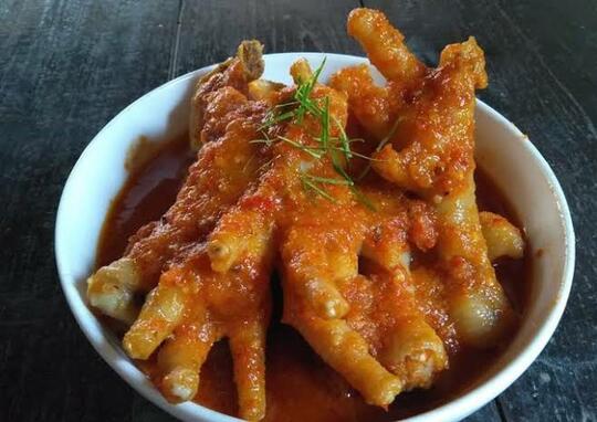 Bikin Ngiler! 5 Makanan Pedas Indonesia Yang Akan Menggetarkan Lidahmu!