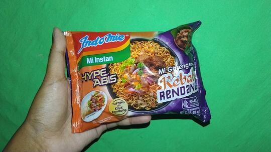 Review Indomie Kebab Rendang, Terobosan Baru Di Dunia Mi Instan