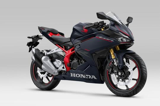 Honda Luncurkan New CBR250RR Karawang, Power Naik Gara-Gara 3 Perubahan