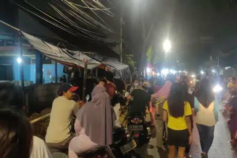 Kenapa Pedagang Kaki Lima Bayar Ke Ormas? Apakah Ini Pungli?
