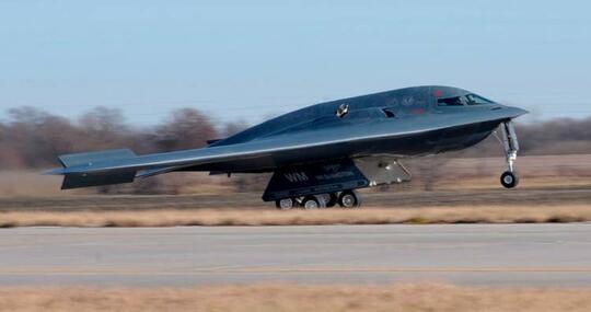 B-2 'Spirit of Georgia' Kembali ke Tempat Kelahirannya Untuk Melakukan Perbaikan