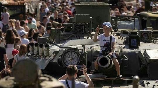 BIKIN RUSIA KETAR KETIR....INILAH PERBANDINGAN KEKUATAN MILITER INDONESIA VS UKRAINA