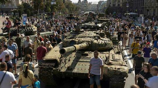BIKIN RUSIA KETAR KETIR....INILAH PERBANDINGAN KEKUATAN MILITER INDONESIA VS UKRAINA