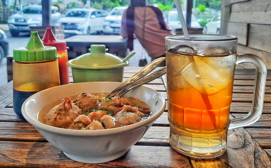 Awas Tertipu, Ternyata Bakso yg Kita Makan Selama Ini Bukanlah Bakso Solo, Tapi...
