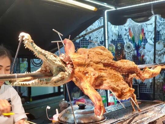 Street Food Di Thailand Bikin Ngeri Yang Mau Beli, Kamu Dah Pernah Coba!