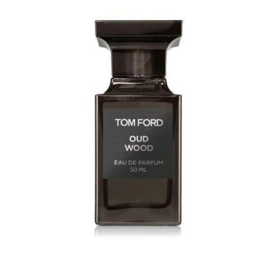 10 Rekomendasi Parfum Oud Terbaik, Wajib Dicoba nih Gan!