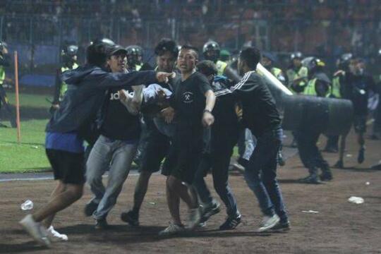 127 Penonton Tewas Setelah Laga Arema FC Vs Persebaya, Ini Bukan Kejadian Biasa
