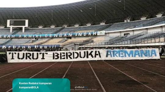 Ratusan Orang Mati Sia-Sia, Akibat Nonton Bola! Derby Jatim Membawa Petaka.